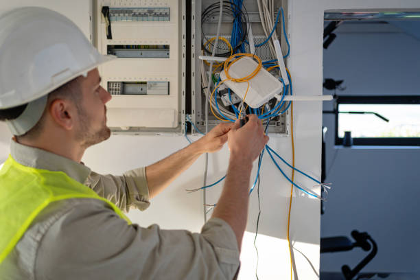Best Affordable Electrician  in Manchaca, TX
